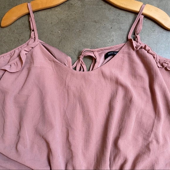 Blush shoulder detail romper - Picture 2 of 6